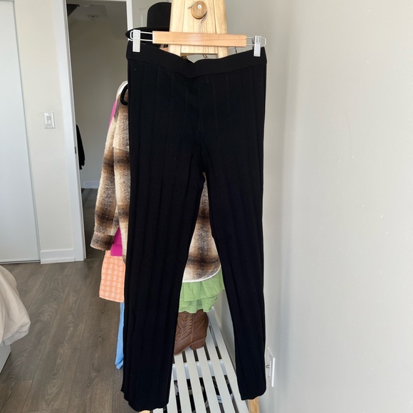 H&M Pants - H&M ribbed flare legged pants